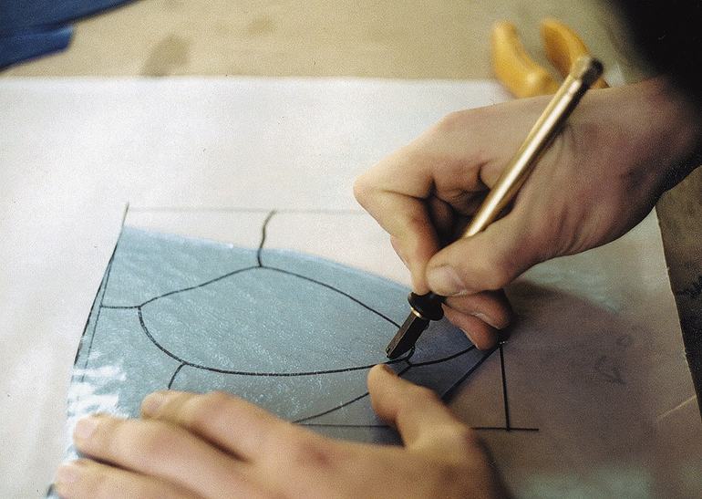 Création de vitraux de différentes techniques