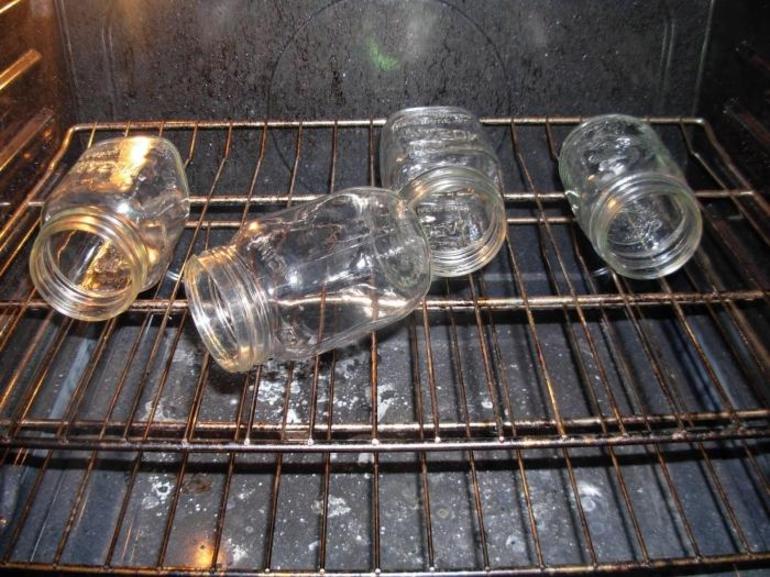 Friture des boîtes dans un four à gaz