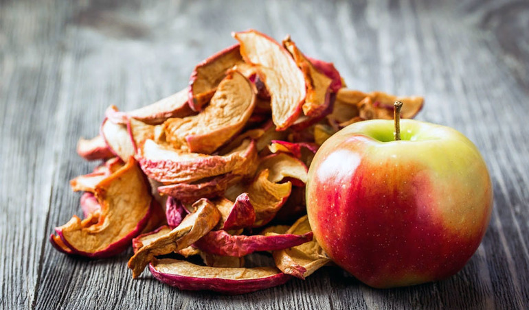 Stockage de pommes séchées à la maison