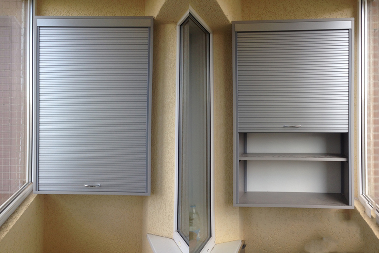 Dessins de bricolage sur la loggia