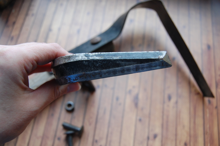 Atelier de fabrication de la découpeuse d'avion Fokine