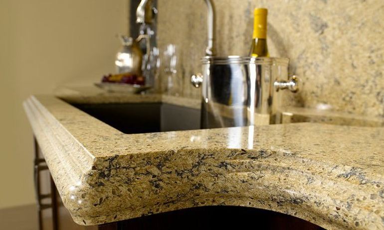 Quartz liquide pierre